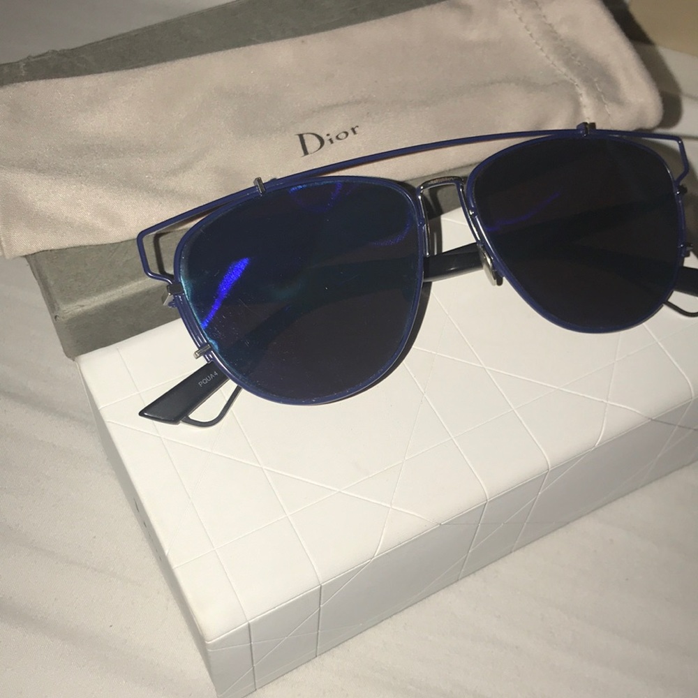DIOR SUNGLASSES!!! - Picture 2 of 6